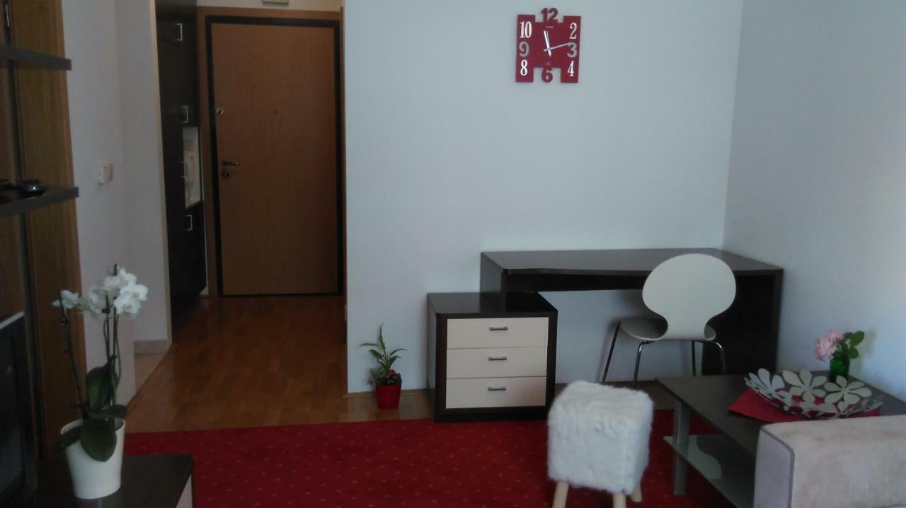 New Point Apartment